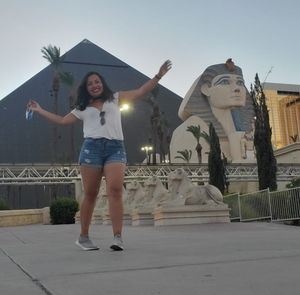 Meet your Posher, Carolina